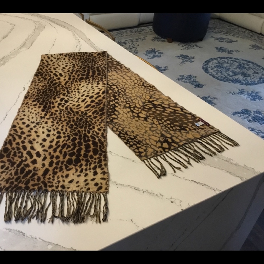 Merona Scarf - Picture 5 of 10